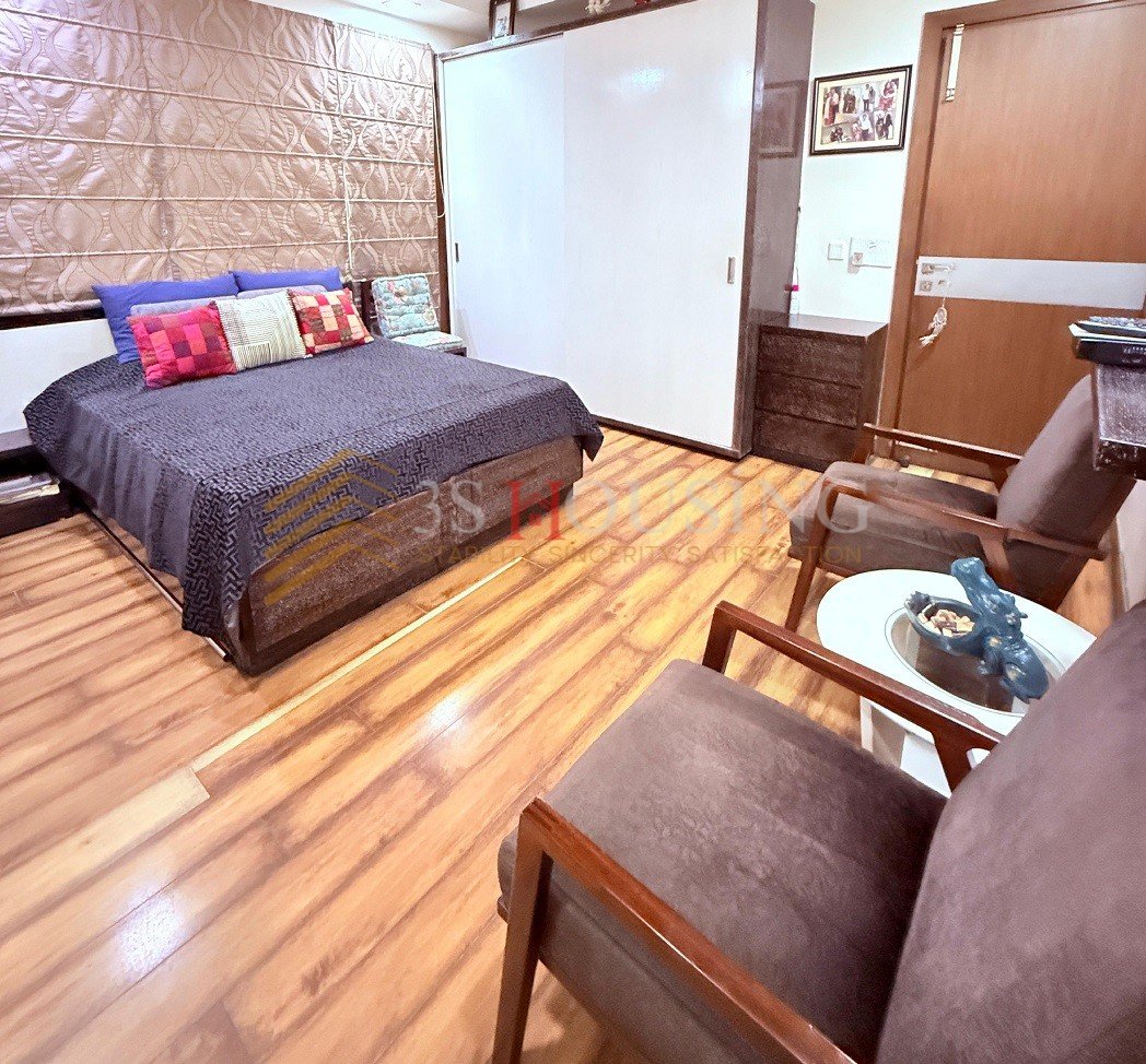 A8, EOK 7 BHK duplex 9 A8, EOK 7 BHK duplex 9