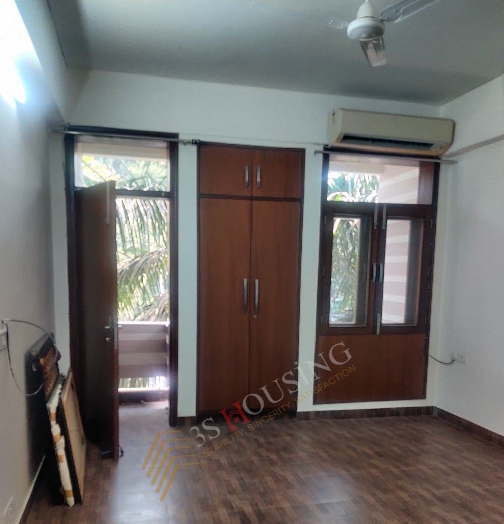 B 178 east of Kailash 5 3 Bhk Flats B 178 east of Kailash 5 3 Bhk Flats