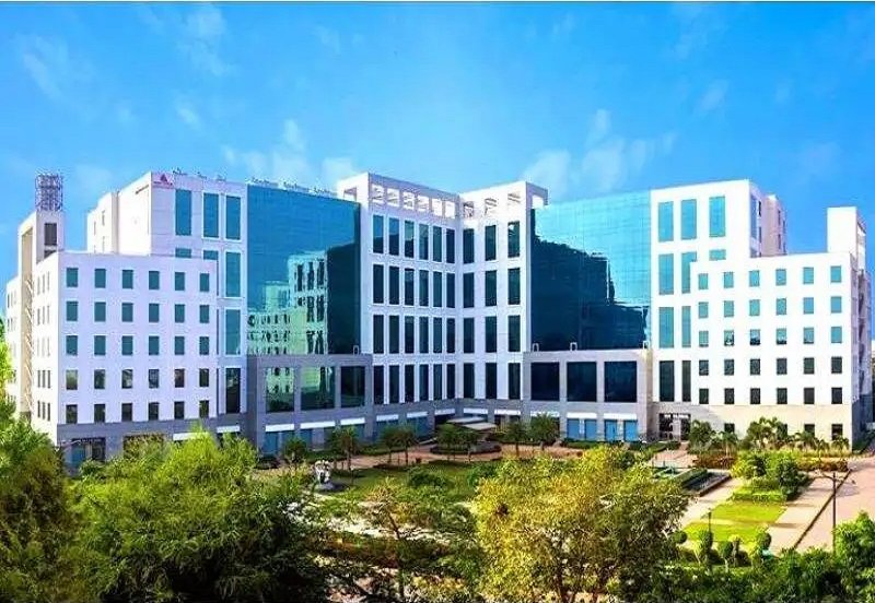 dlf prime tower, okhla phase 1 5