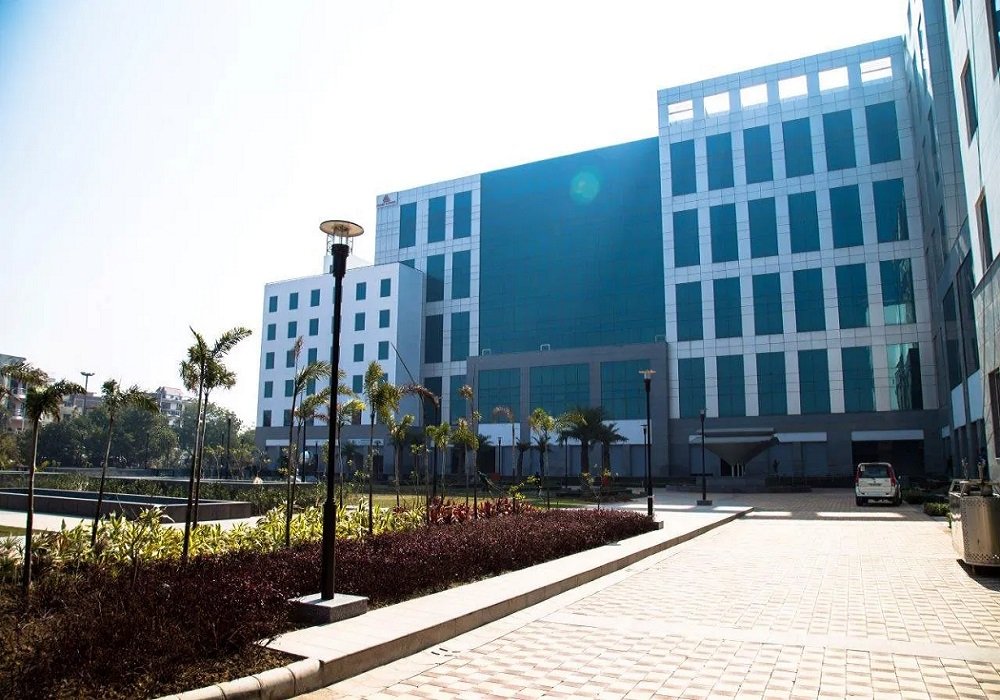 dlf prime tower, okhla phase 1