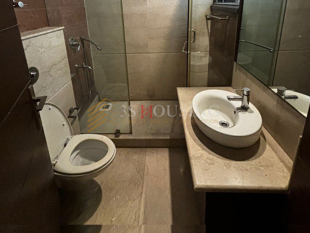 EOK, C-29 4, 4 BHK Apartment East of Kailash EOK, C-29 4, 4 BHK Apartment East of Kailash