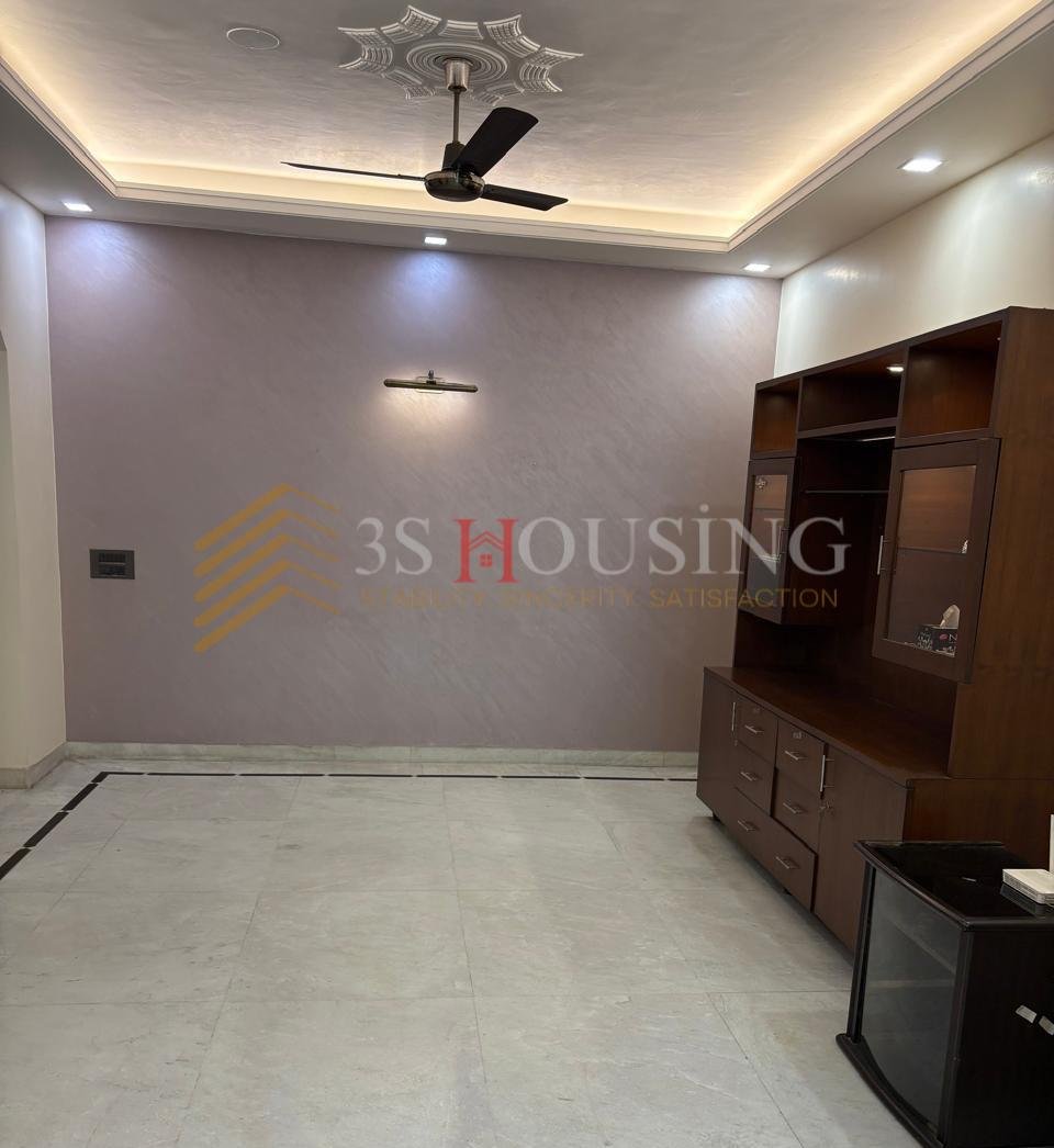 GK2 E 466, 3 Bhk Flats 3 GK2 E 466, 3 Bhk Flats 3