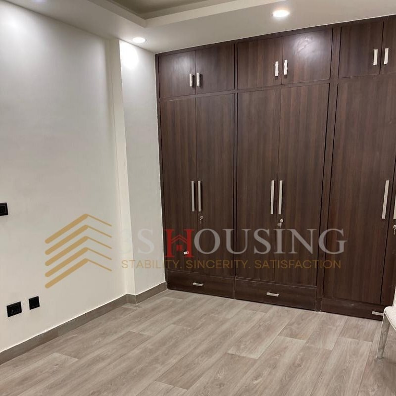 3 bhk Lajpat nagar f6 8 3 bhk Lajpat nagar f6 8
